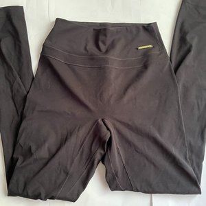 Gymshark Whitney Simmons Leggings in black in S